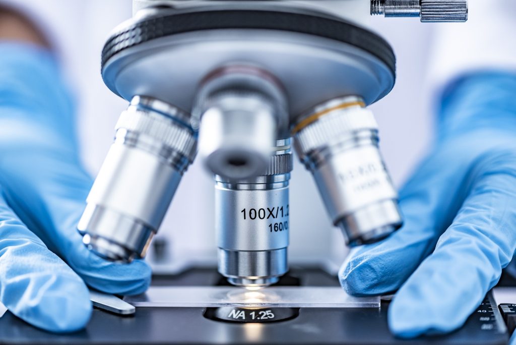 LearnOnline Fast Track Chemistry A level Self-study Close up on electronic microscope